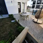 Dreamy Luxury Duplex With A Special View And 300 Meters Of Private Garden Apartament Alanya