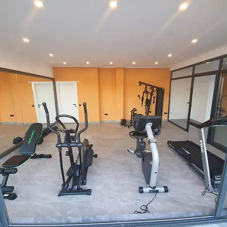 Апартаменти Dreamy Luxury Duplex With 300 Meters Of Private Garden