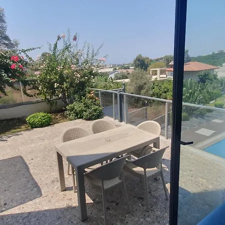 Dreamy Luxury Duplex With A Special View And 300 Meters Of Private Garden Apartament Alanya