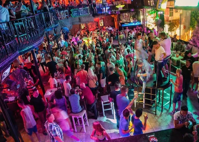 Dreamy Luxury Duplex With 300 Meters Of Private Garden Аланія