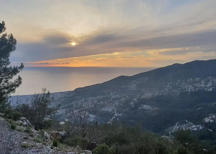 Dreamy Luxury Duplex With A Special View And 300 Meters Of Private Garden *