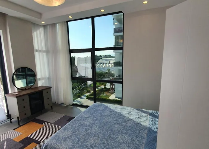 Dreamy Luxury Duplex With 300 Meters Of Private Garden Апартаменти *