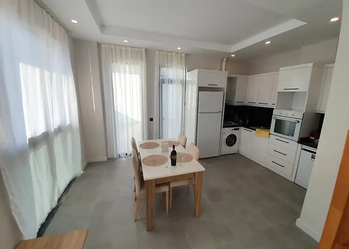 Апартаменти Dreamy Luxury Duplex With 300 Meters Of Private Garden *