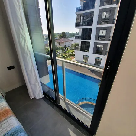 Dreamy Luxury Duplex With A Special View And 300 Meters Of Private Garden 아파트
