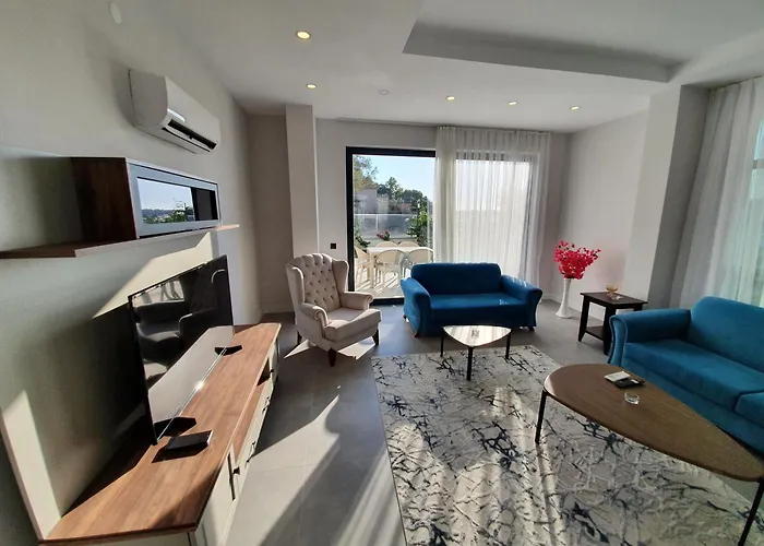 Dreamy Luxury Duplex With 300 Meters Of Private Garden *